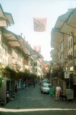thun2.jpg